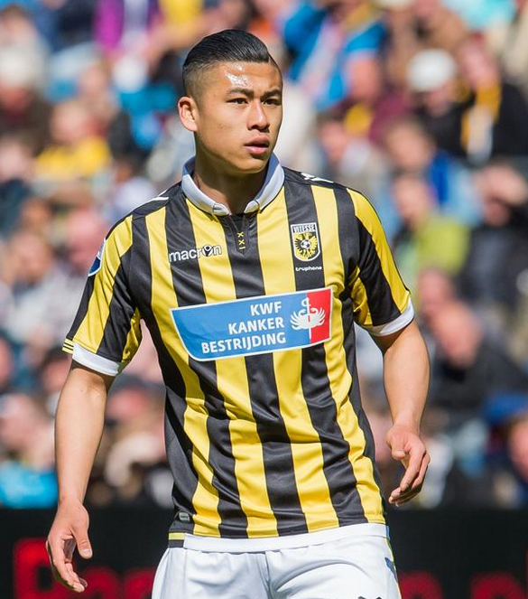 转折点摩纳哥门线救险;荷甲国际比赛日攻防权衡;话题不断;团队化学反应显著 转折点摩纳哥门线救险;荷甲国际比赛日攻防权衡;话题不断;团队化学反应显著