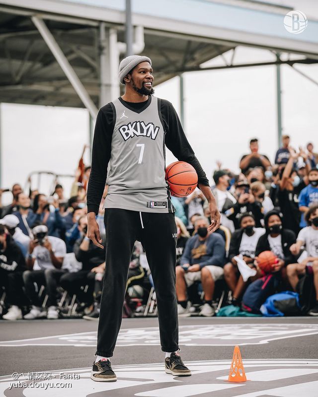 亚特兰大训练开放日；今晨扳平良机引欢呼；全明星赛在即；资深球员宣示担当 