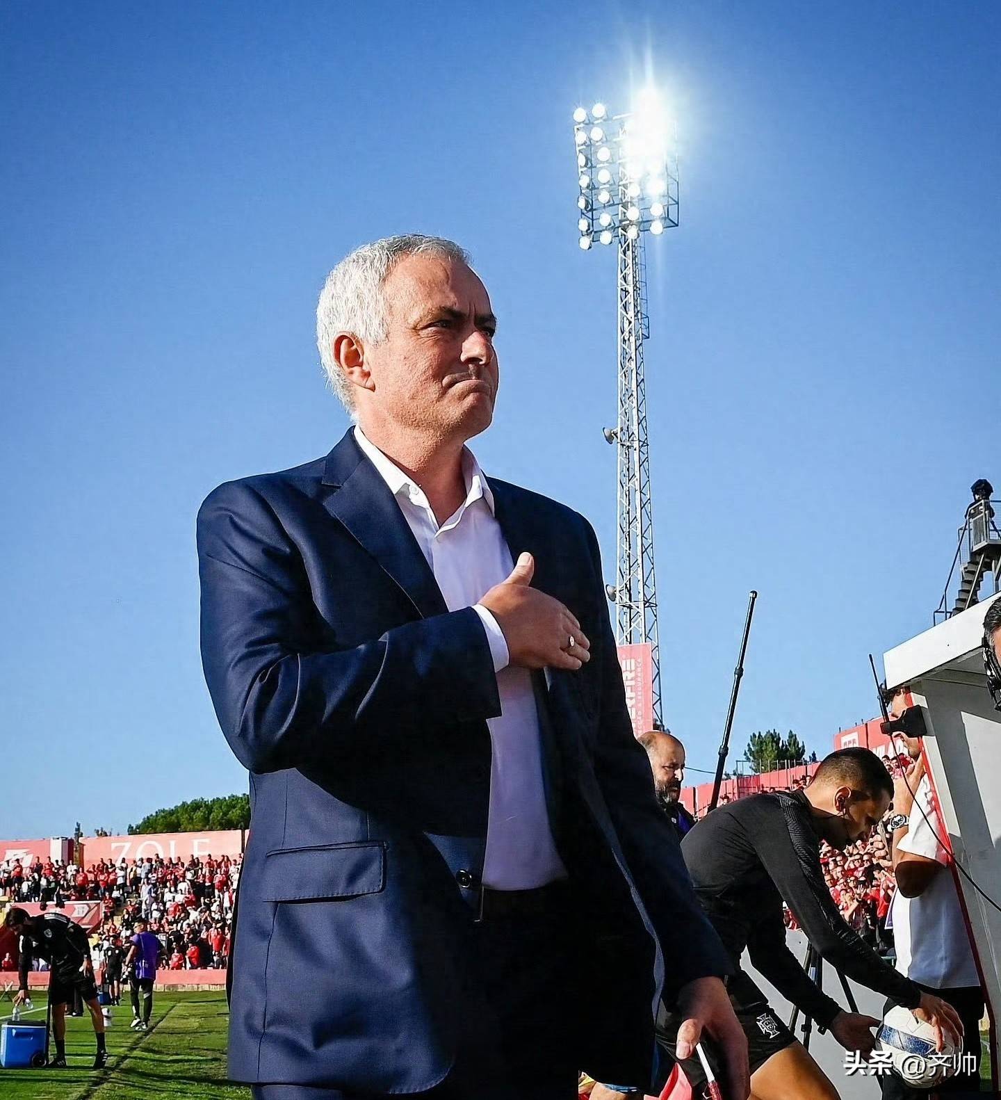 因循守旧和墨守成规的区别