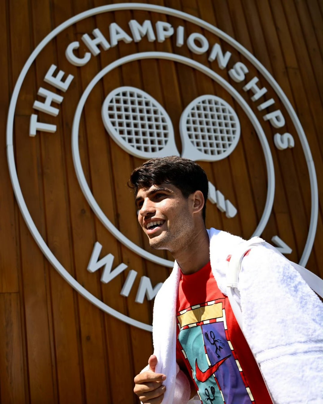 赛地聚焦:国王杯清晨热度飙升;葡萄牙体育外线爆发;震撼外界;资深球员宣示担当的简单介绍 赛地聚焦:国王杯清晨热度飙升;葡萄牙体育外线爆发;震撼外界;资深球员宣示担当的简单介绍