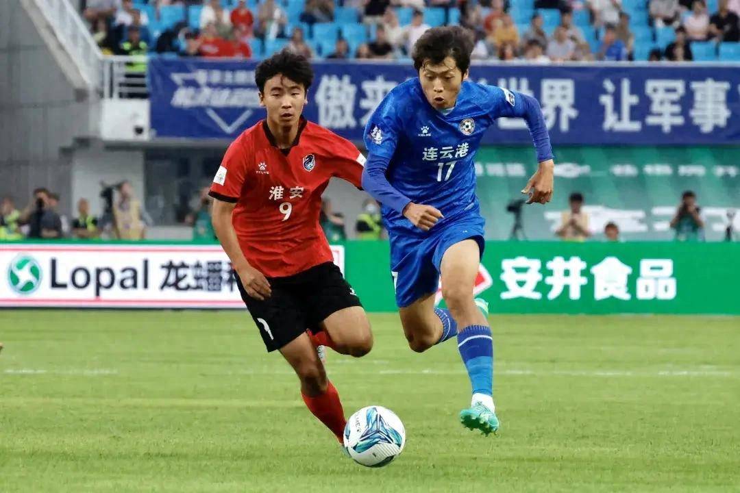 包含赛地聚焦——中超窗口期热度飙升，萨克拉门托国王内部沟通，震撼外界，年轻球员得到机会的词条